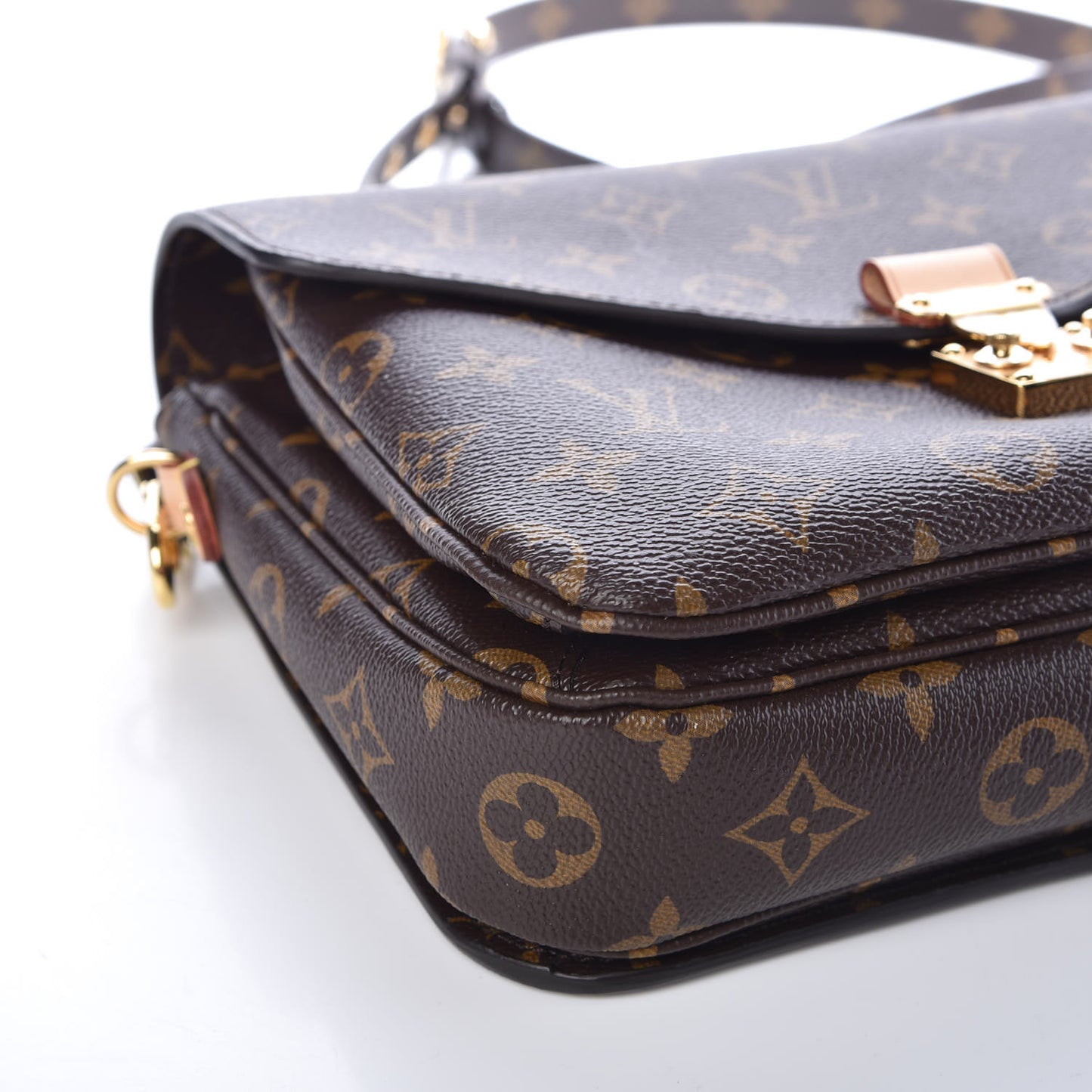 Monogram Pochette Metis