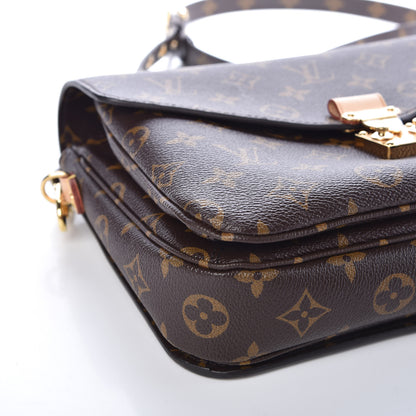 Louis Vuitton Monogram Pochette Metis 9 of 11