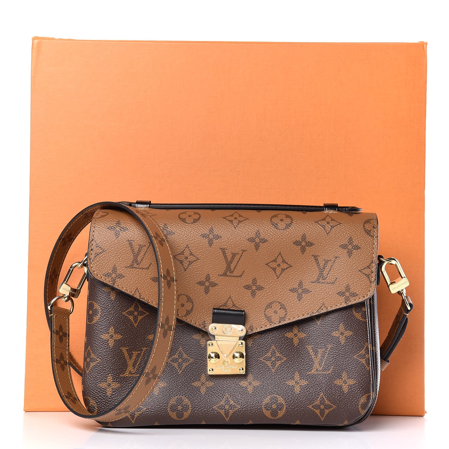 Louis Vuitton Reverse Monogram Pochette Metis 10 of 10