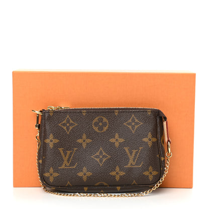 Louis Vuitton Monogram Mini Pochette Accessories 8 of 8
