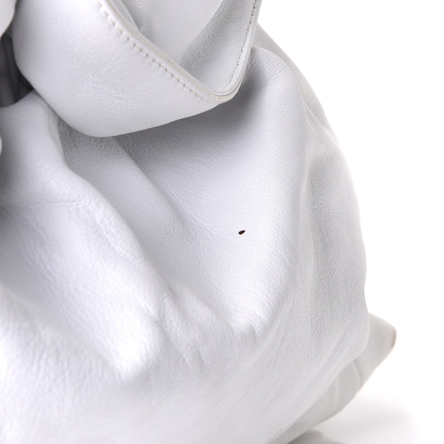 Lambskin Medium Le Trente Tote White