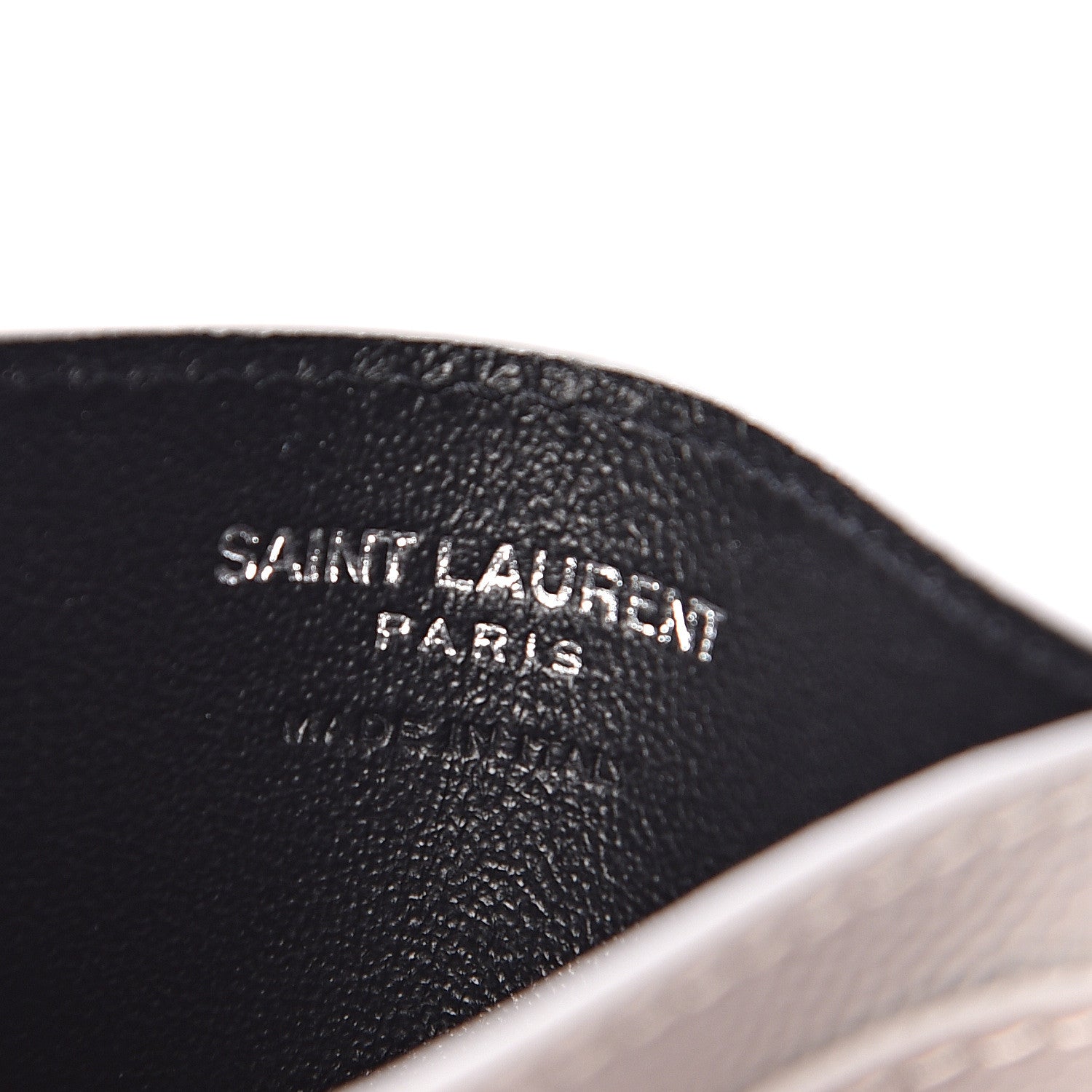 Saint Laurent Grain De Poudre Matelasse Chevron Monogram Credit Card Case Granite 6 of 7
