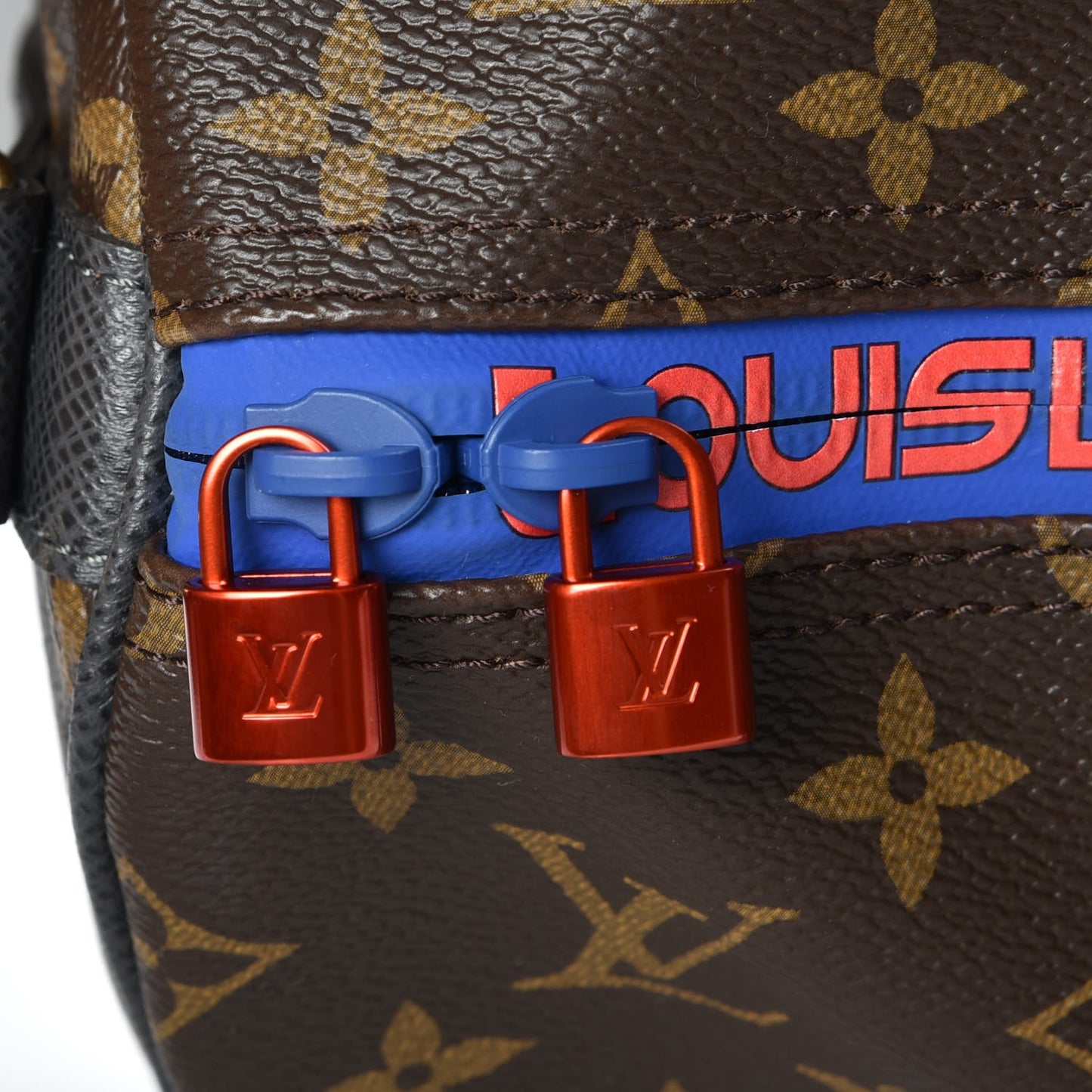 Monogram Taiga Outdoor Keepall Bandouliere 55