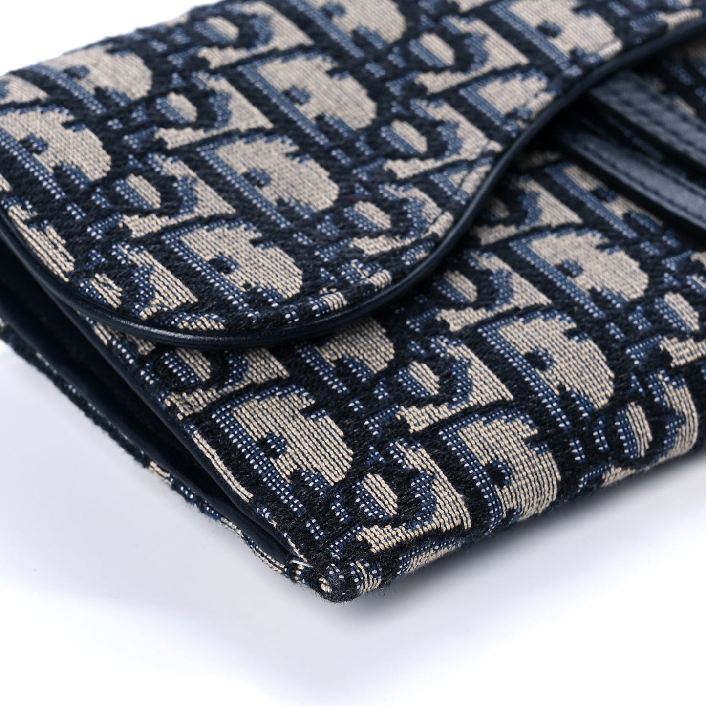 Oblique Saddle Chain Long Wallet Blue