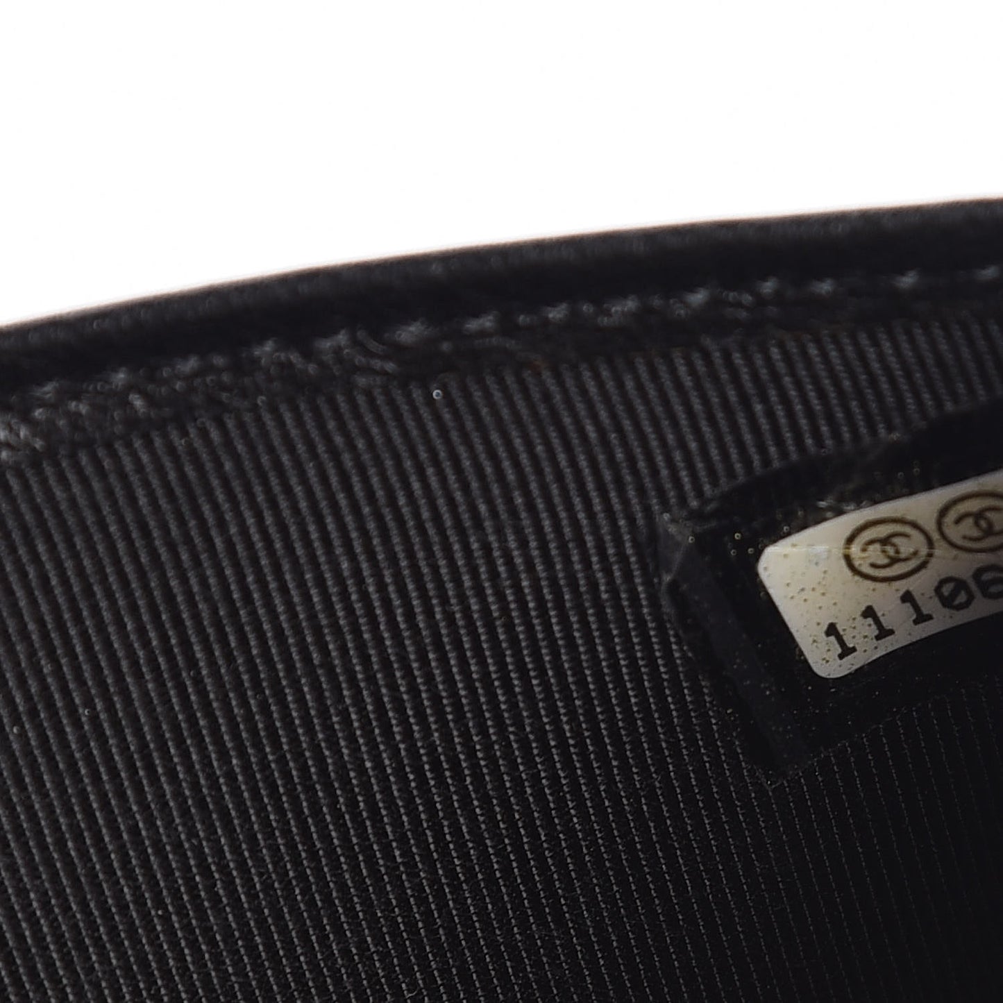 Calfskin Diamond Stitch CC Compact Wallet Ivory