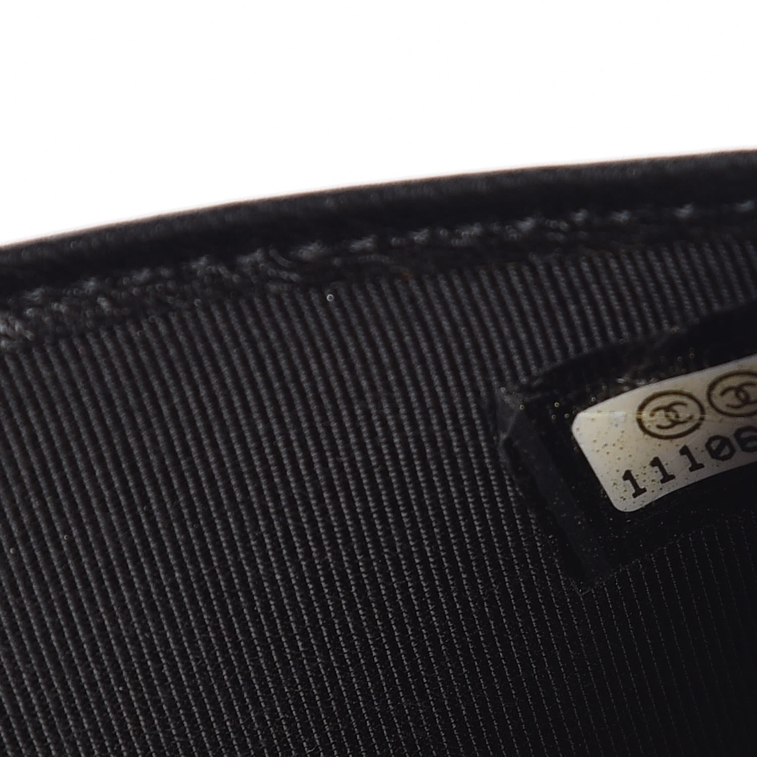 Chanel Calfskin Diamond Stitch CC Compact Wallet Ivory 8 of 9