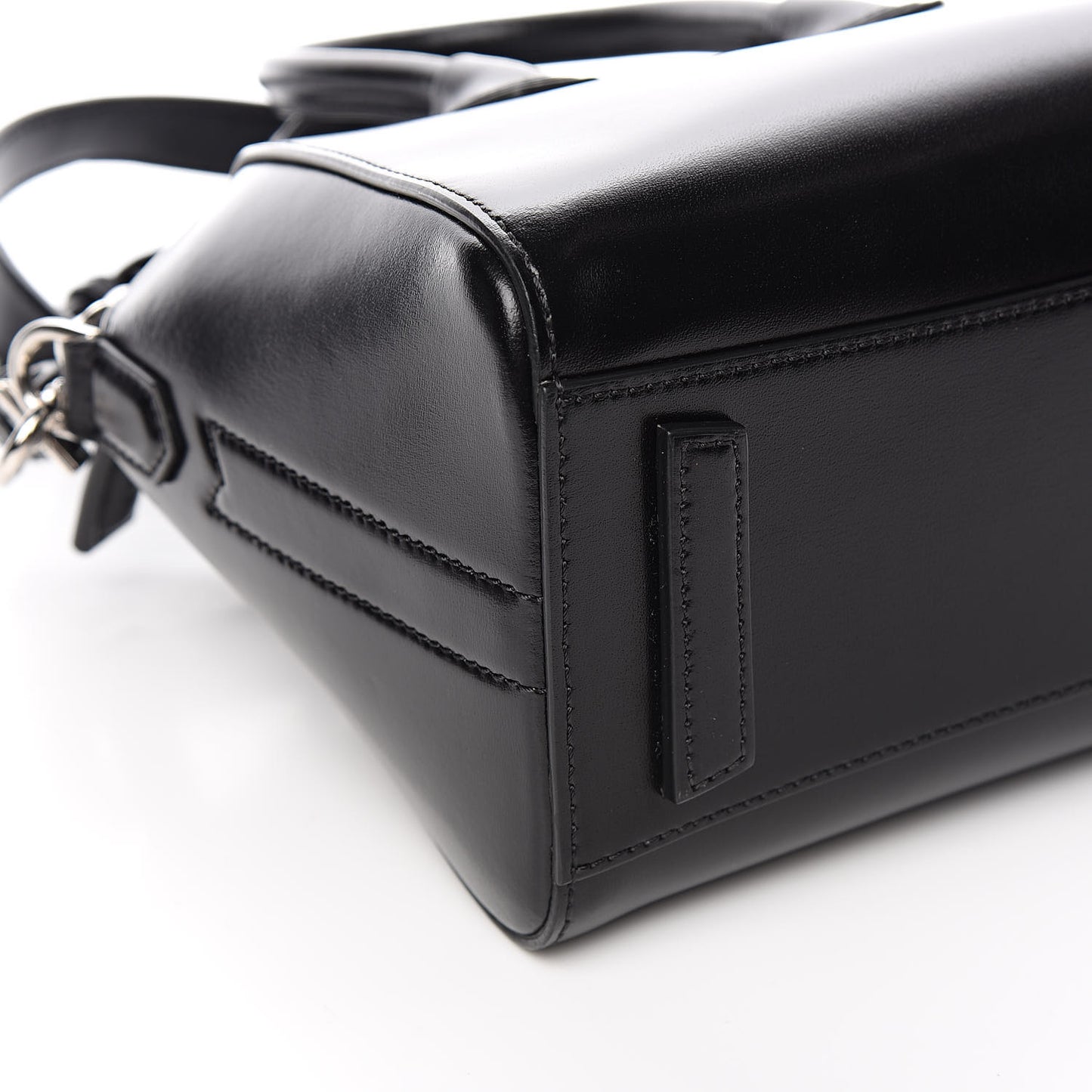 Shiny Lord Calfskin Mini Antigona Black