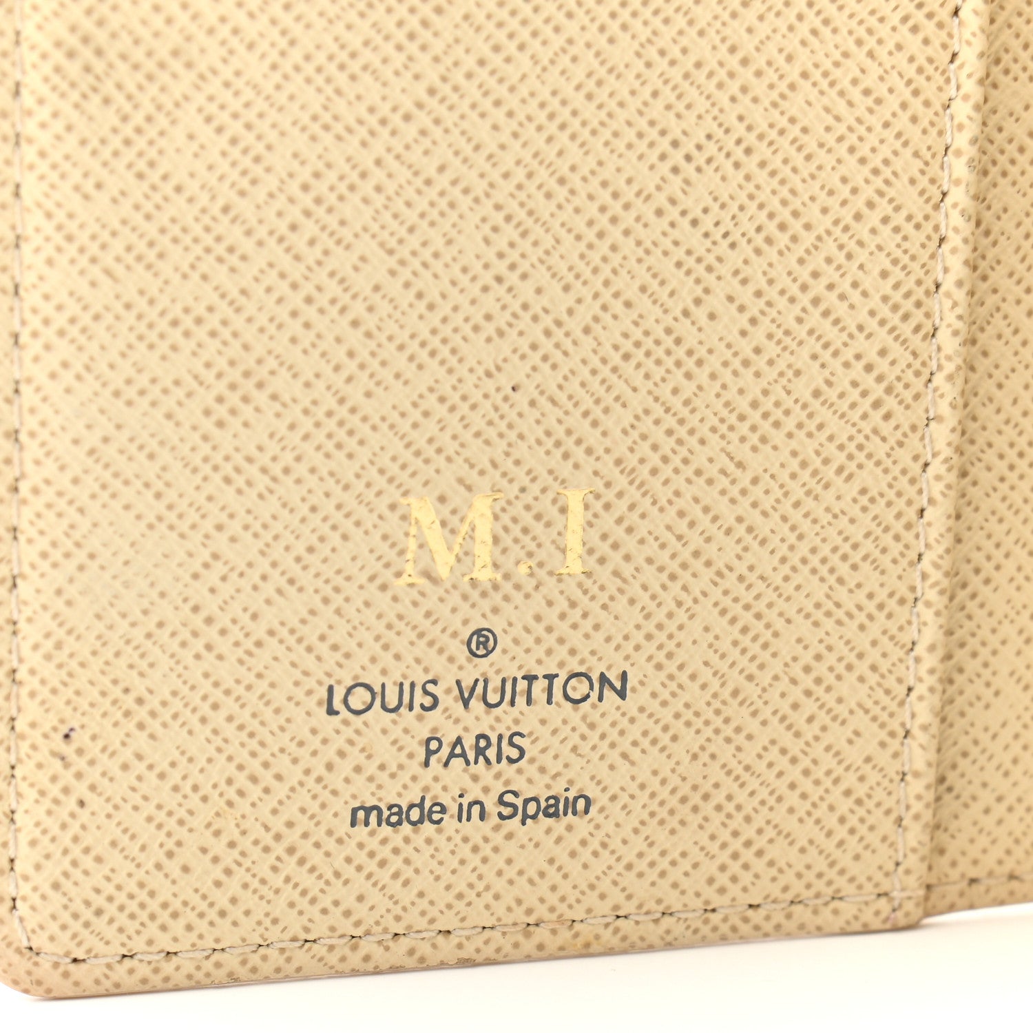 Louis Vuitton Damier Azur Small Ring Agenda Cover 7 of 12