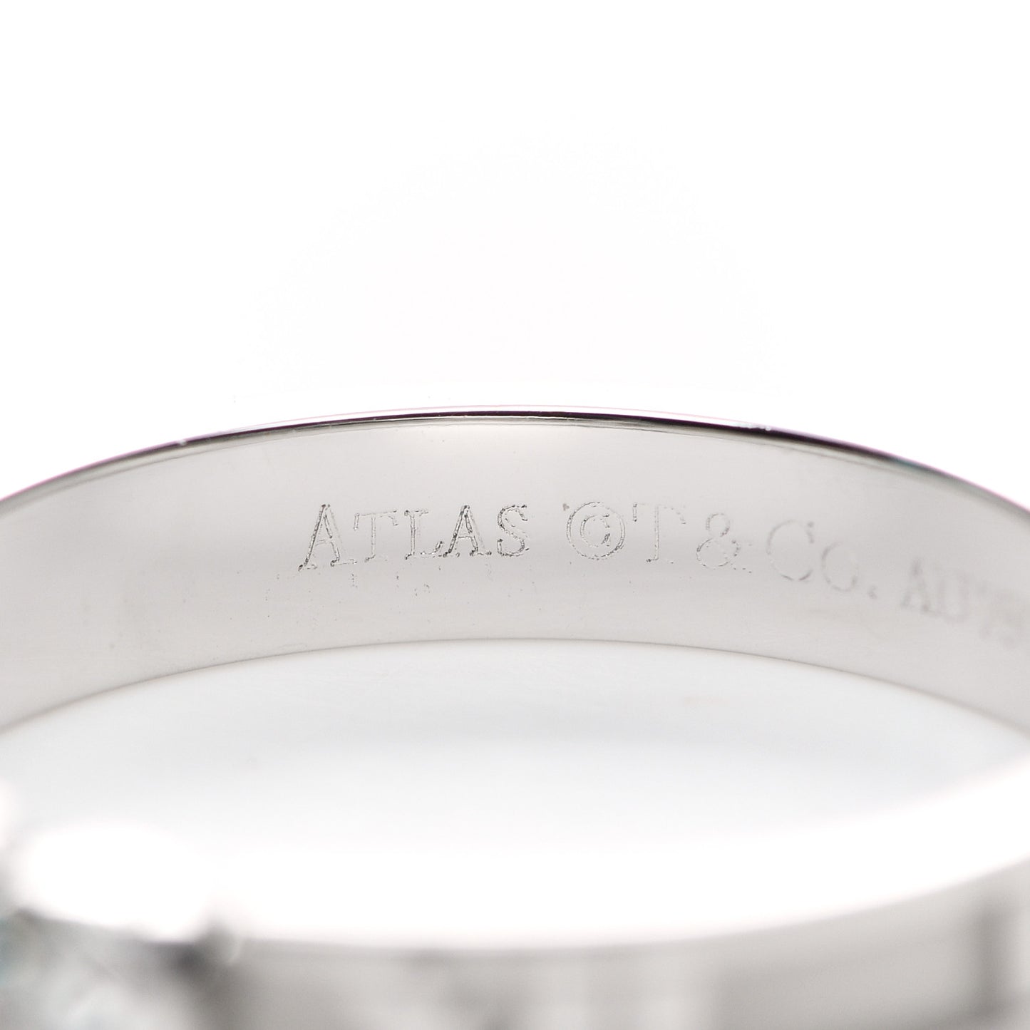 18K White Gold Diamond Atlas Solitaire Band Ring 52 6