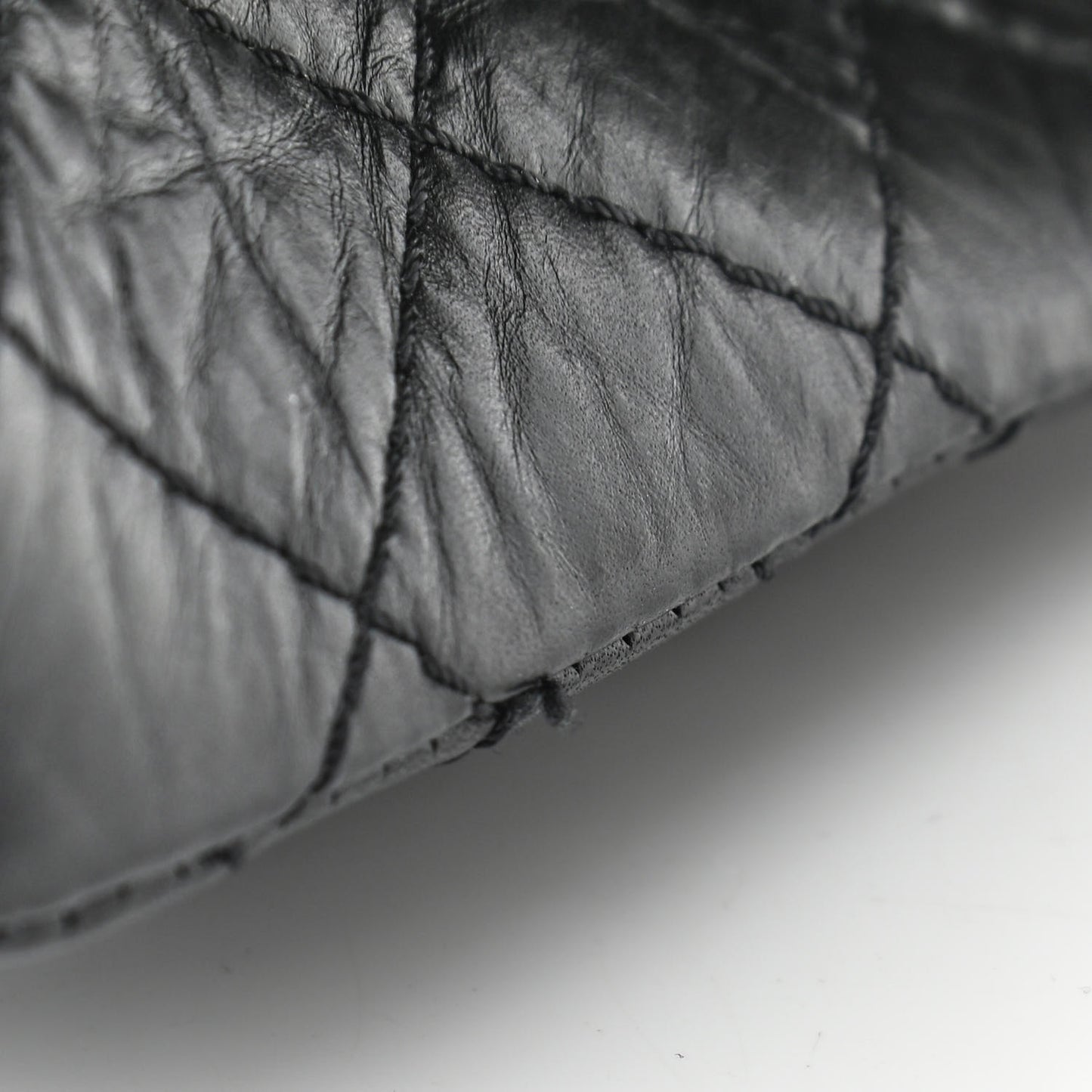 Aged Calfskin Quilted 2.55 Reissue 225 Flap Black