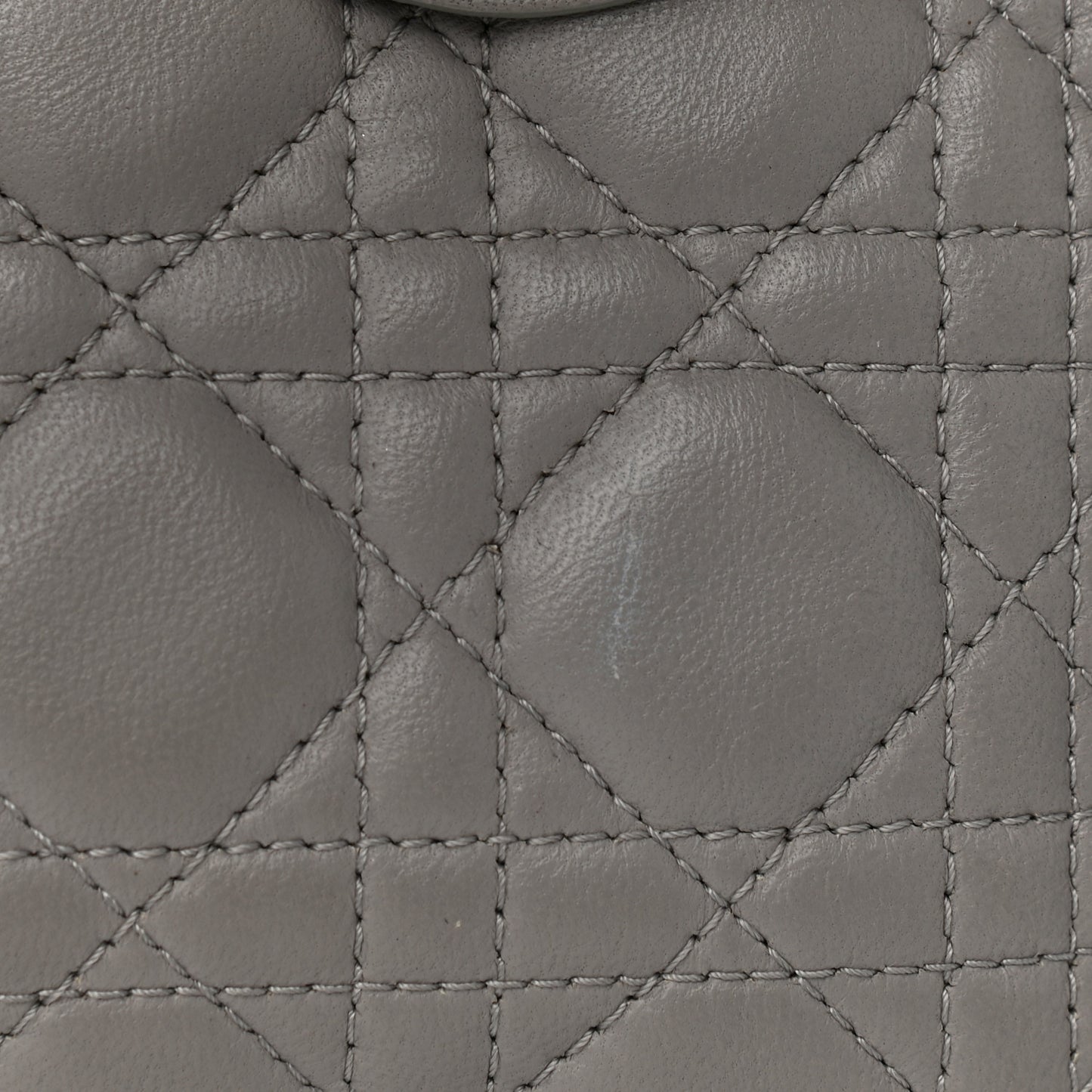 Lambskin Cannage Medium Lady Dior Grey