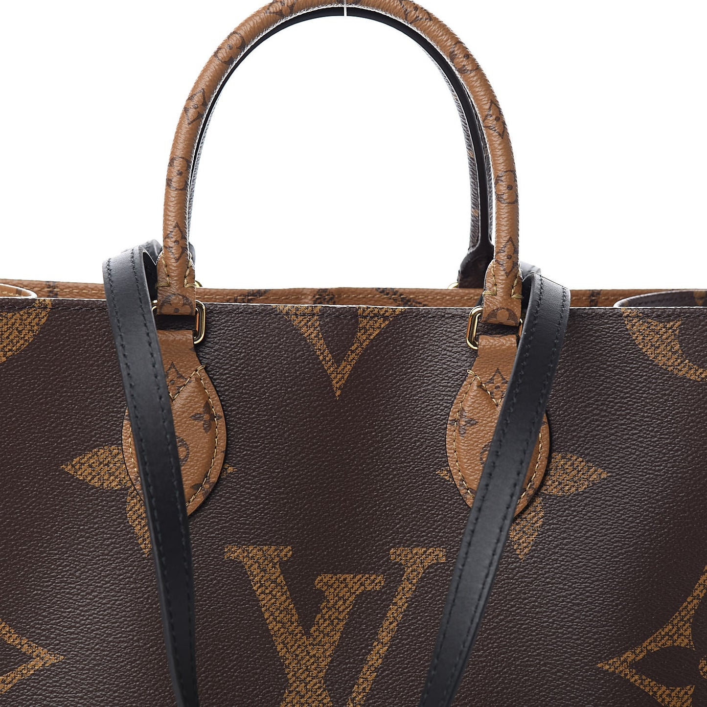 Reverse Monogram Giant Onthego MM