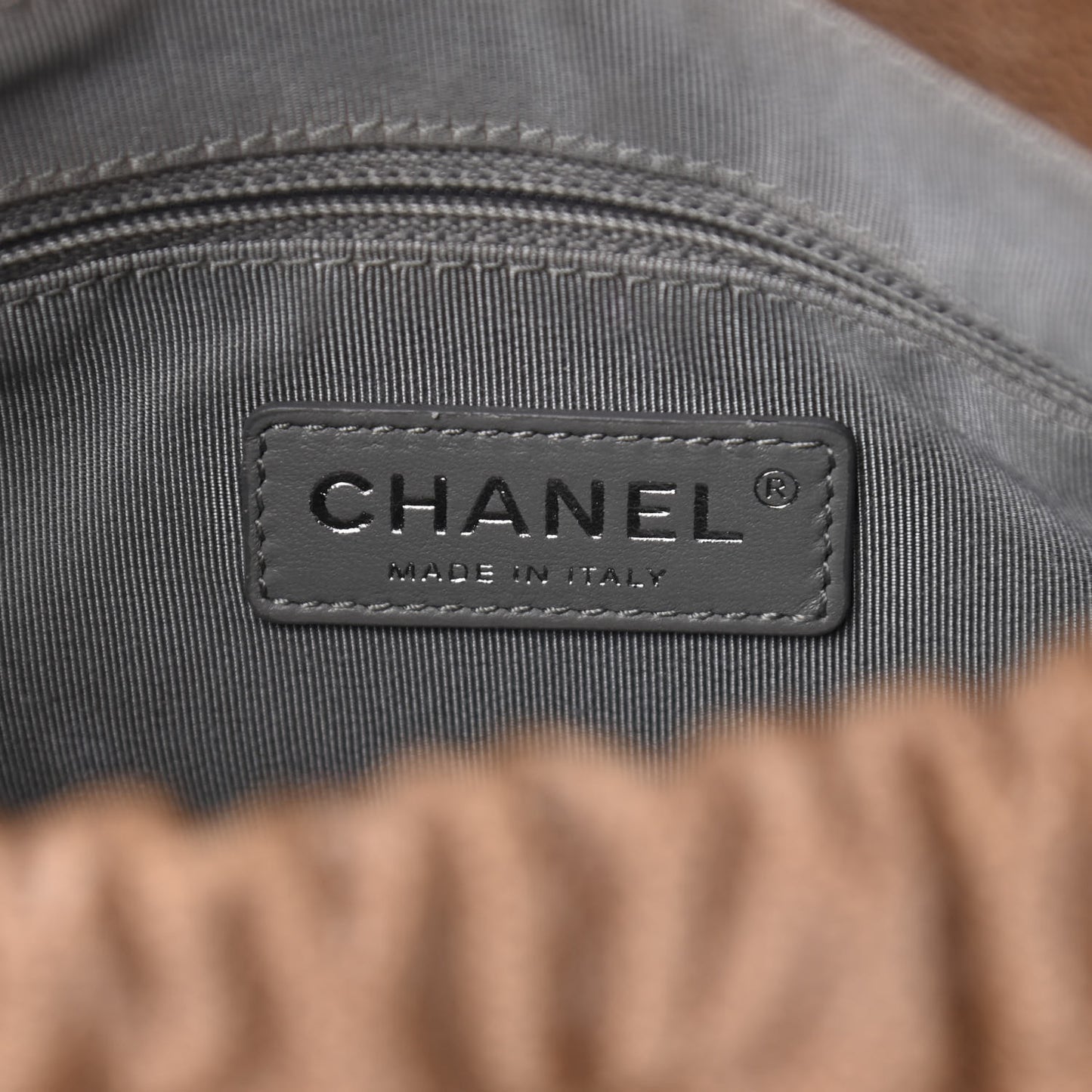 Caviar Quilted Medium Elastic Flap Brown