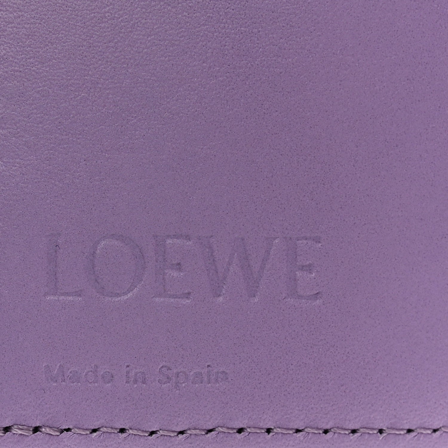 Loewe Pebble Grain Calfskin Anagram Small Vertical Wallet Light Mauve 6 of 8