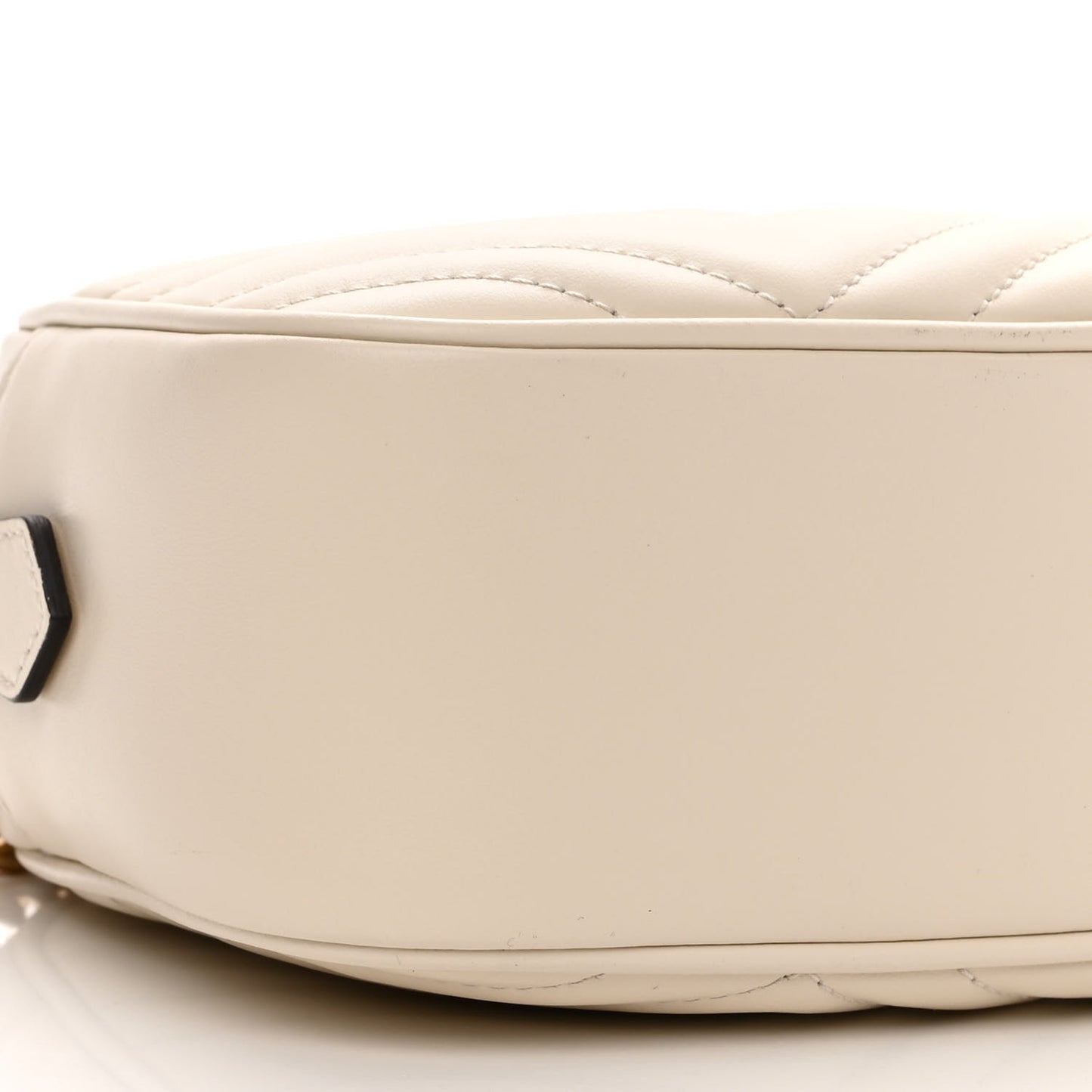 Calfskin Matelasse Small GG Marmont Chain Shoulder Bag White