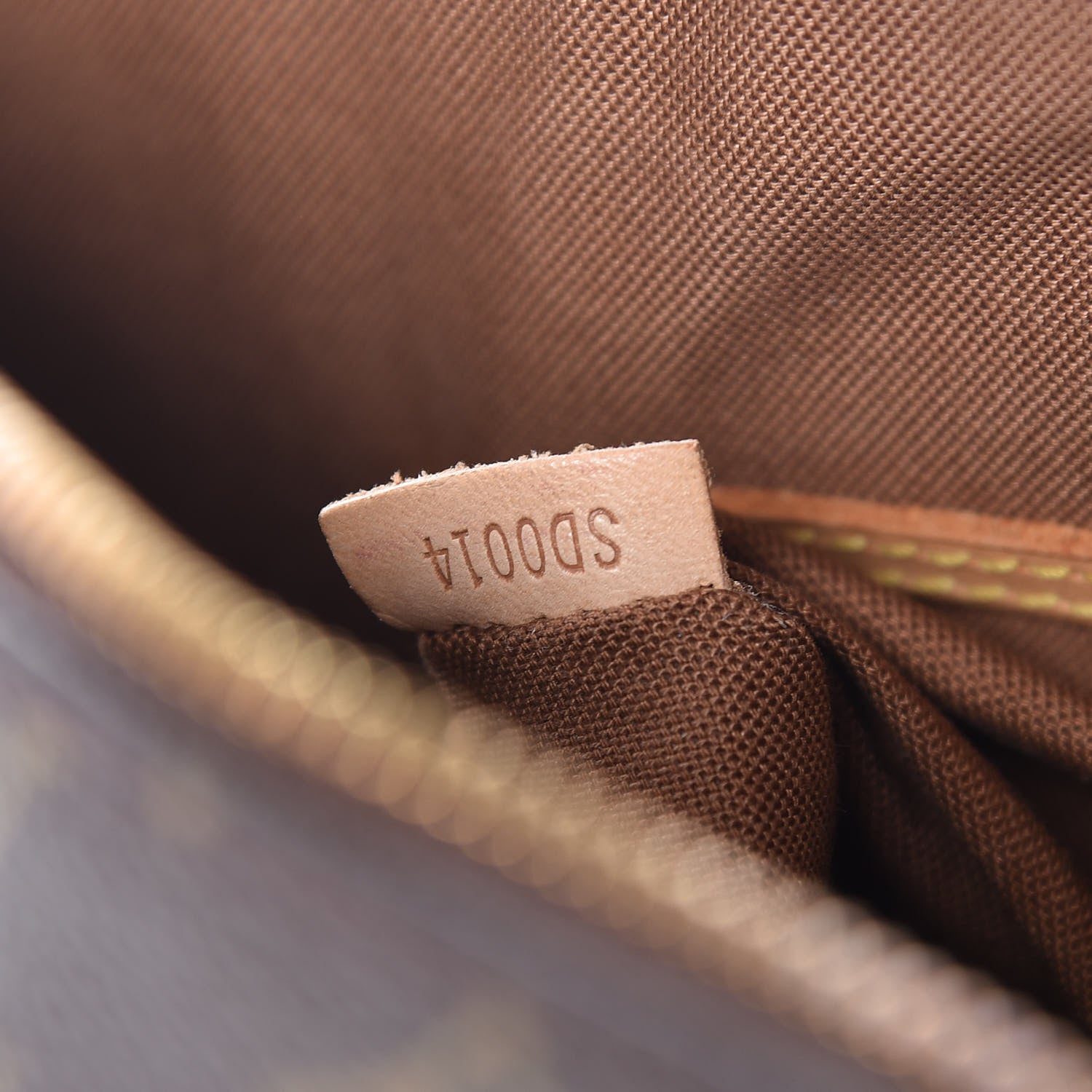 Louis Vuitton Monogram Alma PM 7 of 20