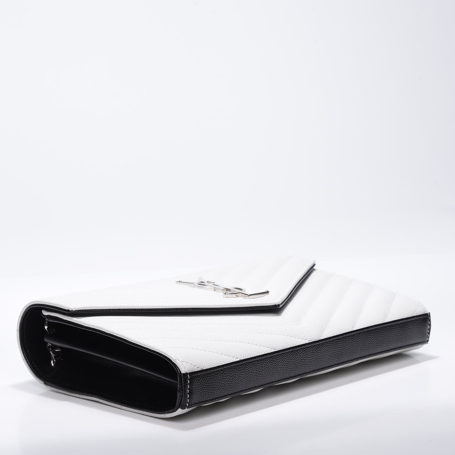 Saint Laurent Grain De Poudre Matelasse Bi-Color Chevron Monogram Chain Wallet White Black 3 of 9