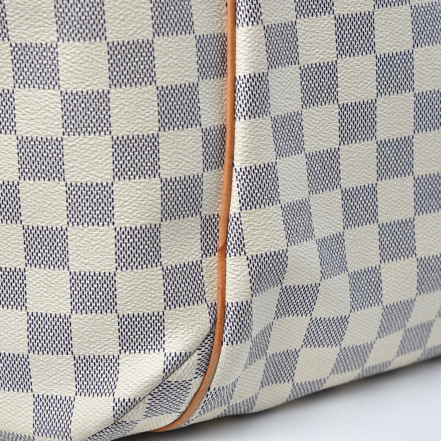 Damier Azur Totally GM