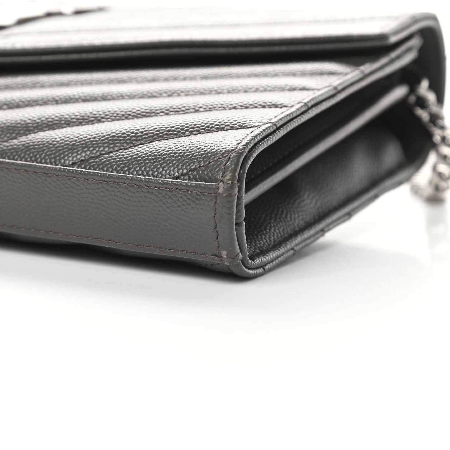 Grain De Poudre Matelasse Chevron Monogram Chain Wallet Grey