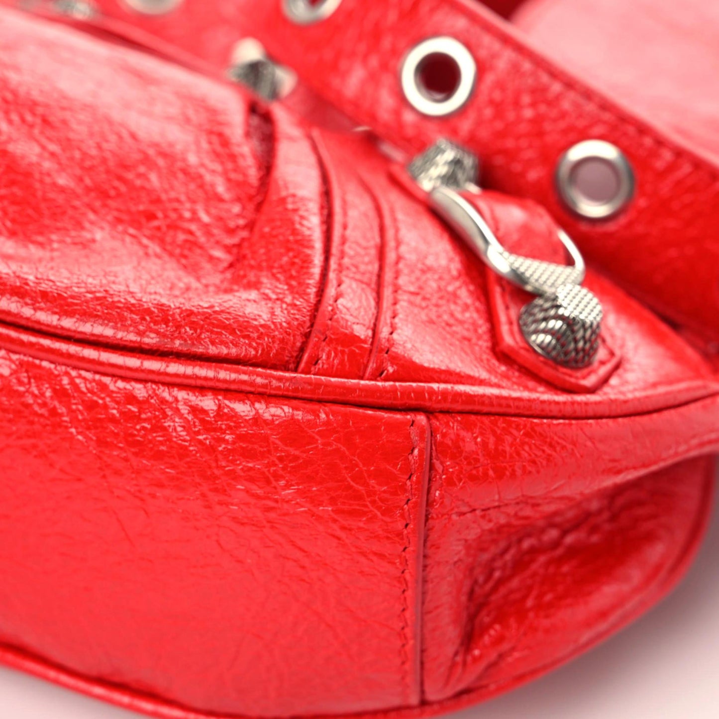 Agneau Arena Le Cagole Shoulder Bag XS Bright Red