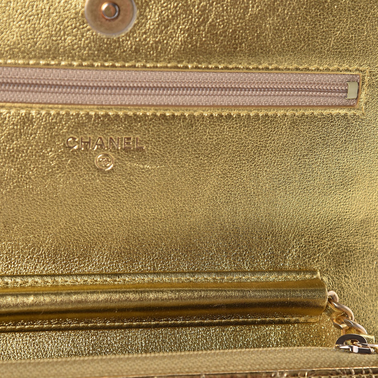 Metallic Calfskin Crocodile Embossed Cocodile Wallet On Chain WOC Gold