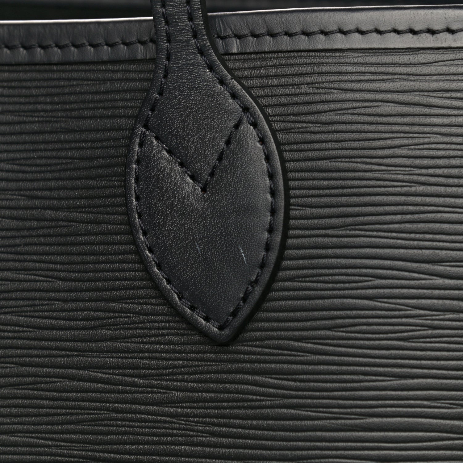 Louis Vuitton Epi Neverfull MM Black 14 of 22