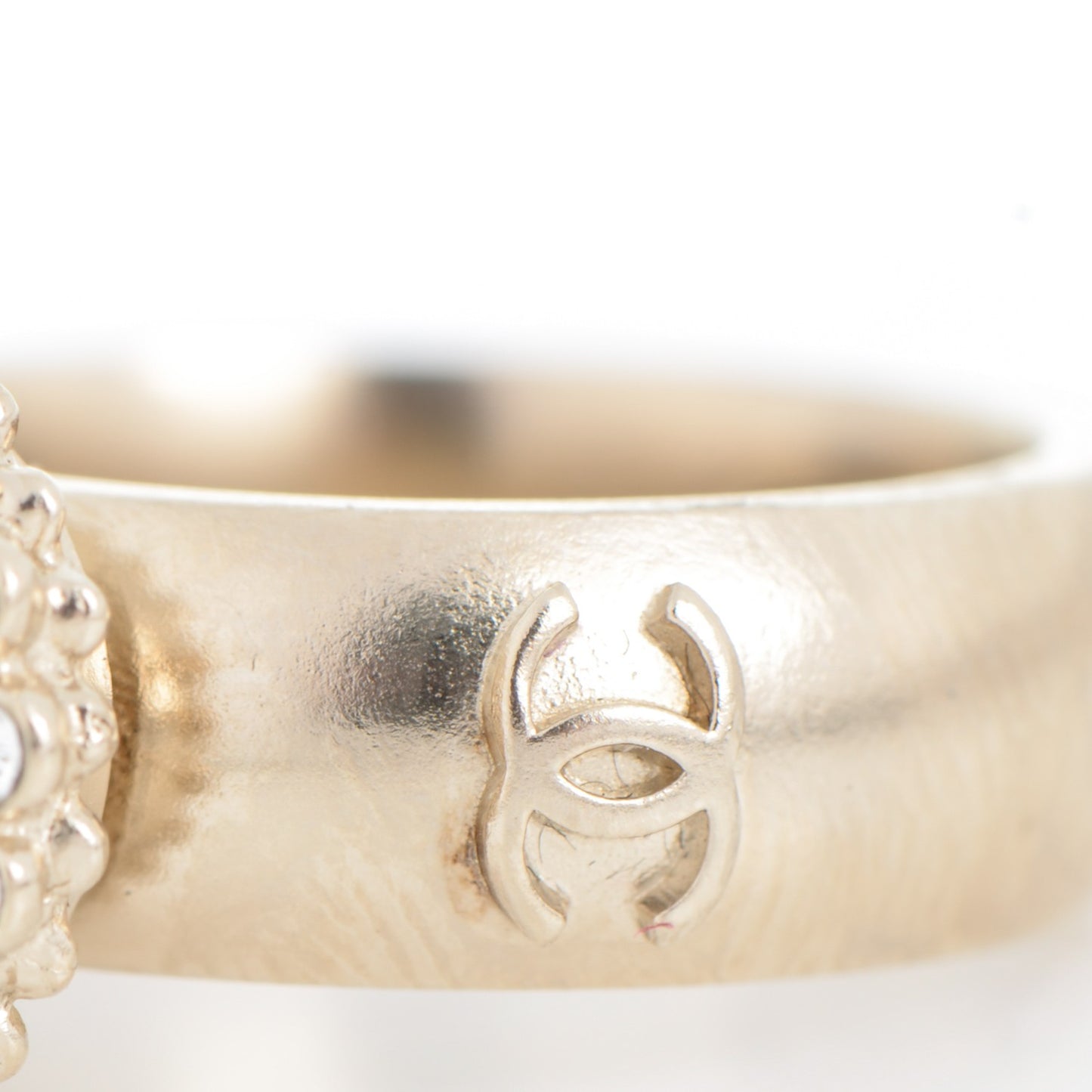 Pearl Crystal CC Ring 52 6 Gold Pearly White