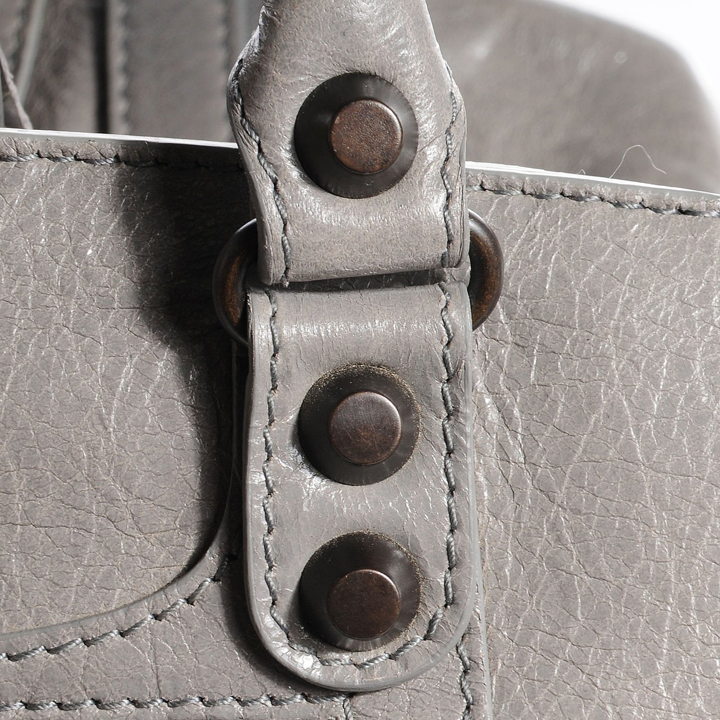 Agneau Classic Hardware Zip Traveler Backpack Gris Pyrite