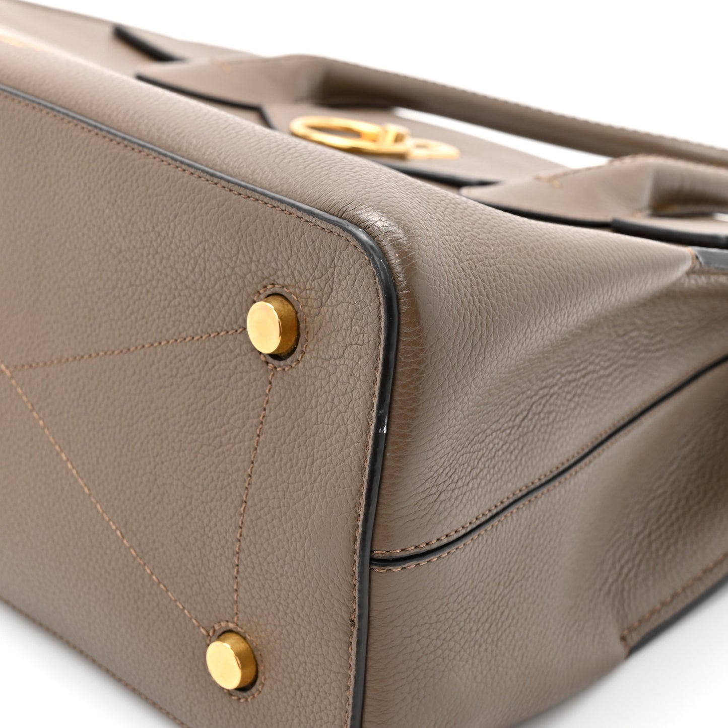 Small Classic Grain Calfskin Seaton Clay