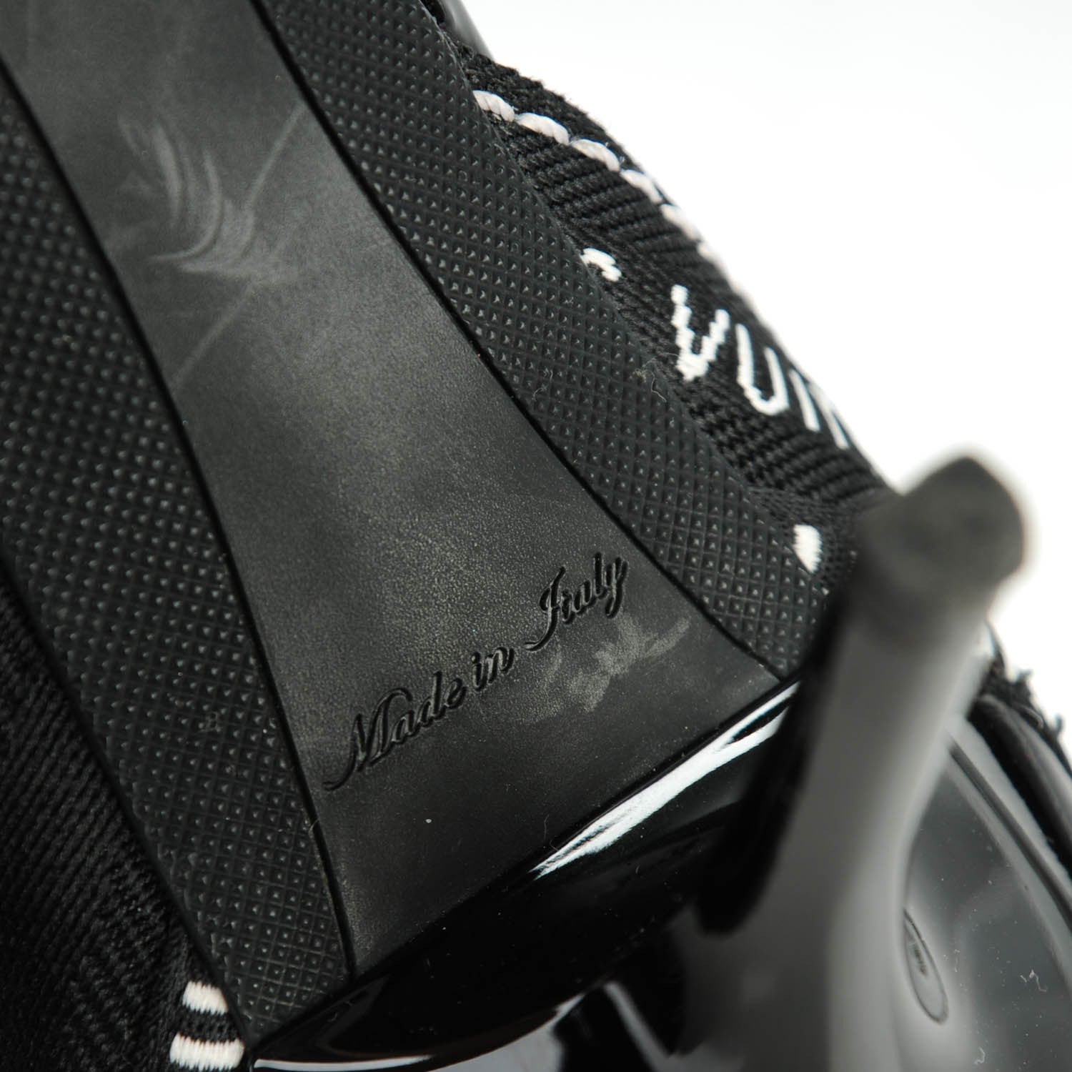 Louis Vuitton Patent Ribbon Pumps 38.5 Black 7 of 9