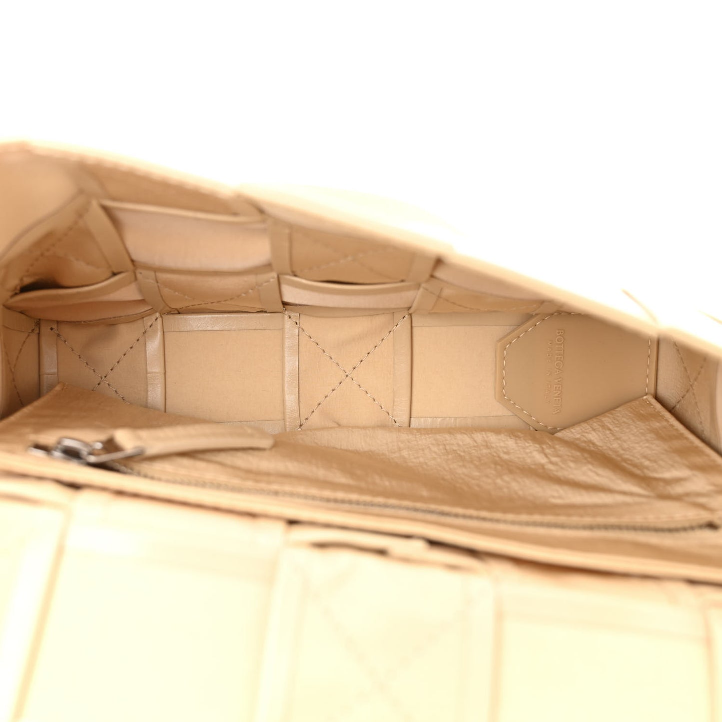 Brushed Calfskin Maxi Intreccio Crossbody Cassette Bag Porridge