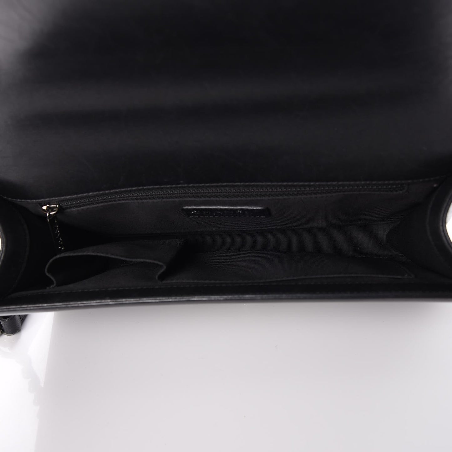 Metallic Patent Quilted New Medium Boy Flap Black