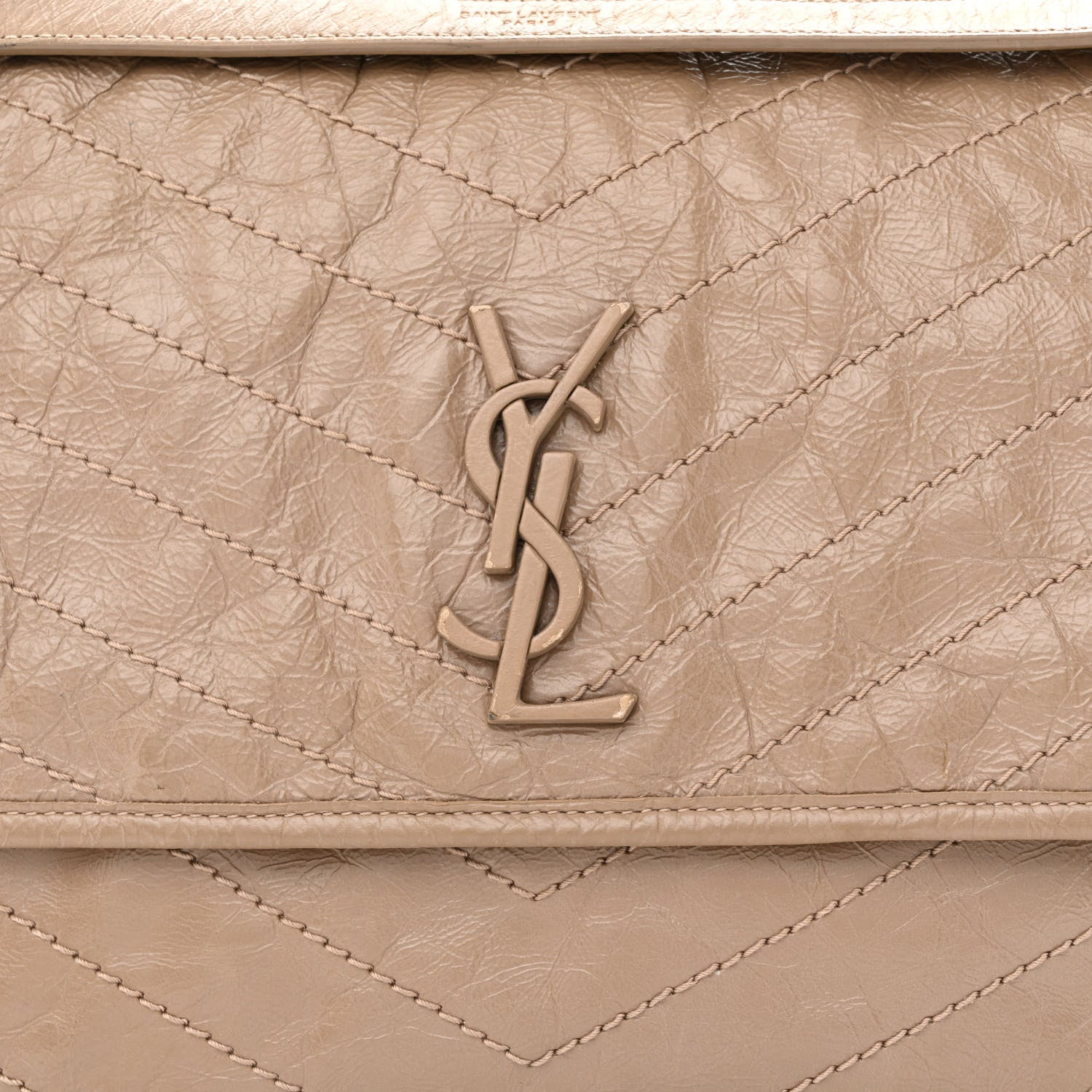 Saint Laurent Crinkled Calfskin Matelasse Monogram Large Niki Chain Satchel Light Taupe 8 of 19