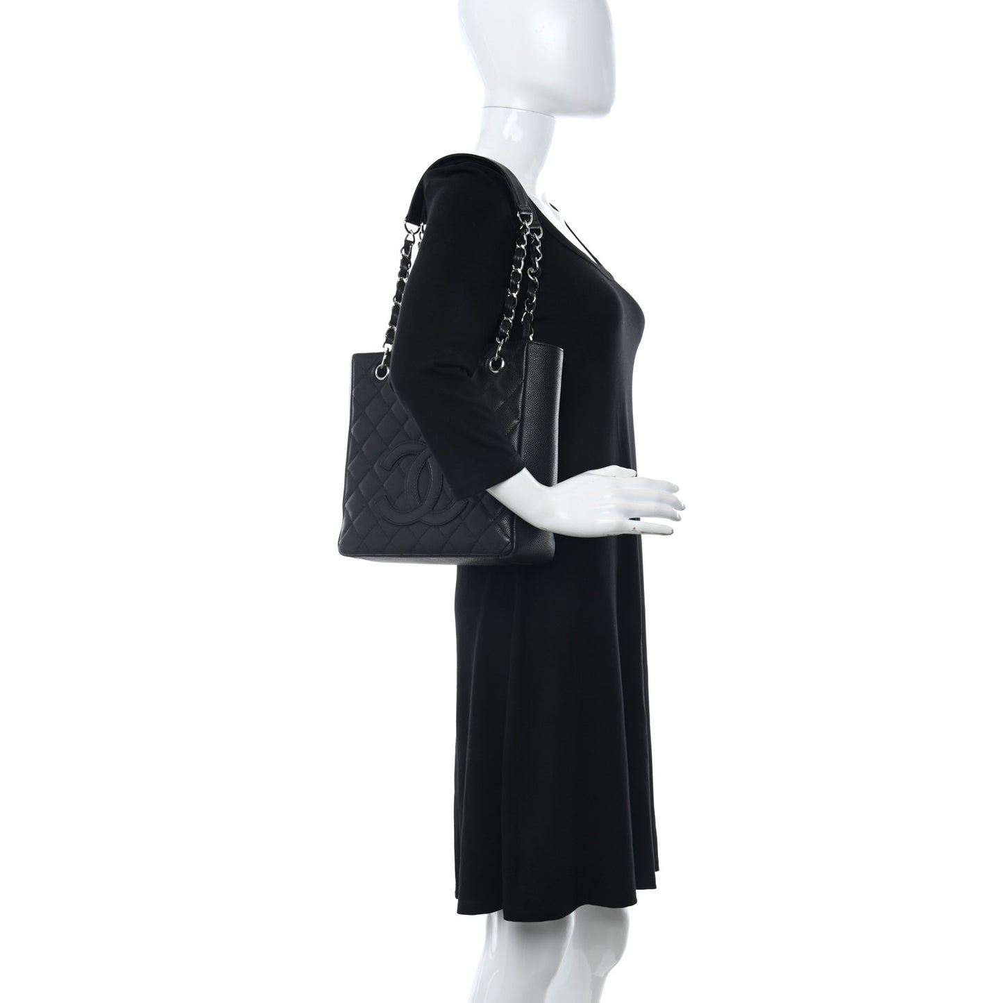 Caviar Quilted Petit Shopping Tote PST Black