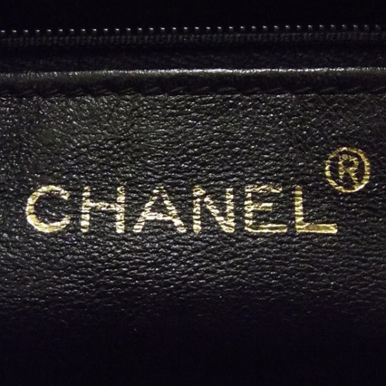 Caviar Quilted Shoulder Bag Black