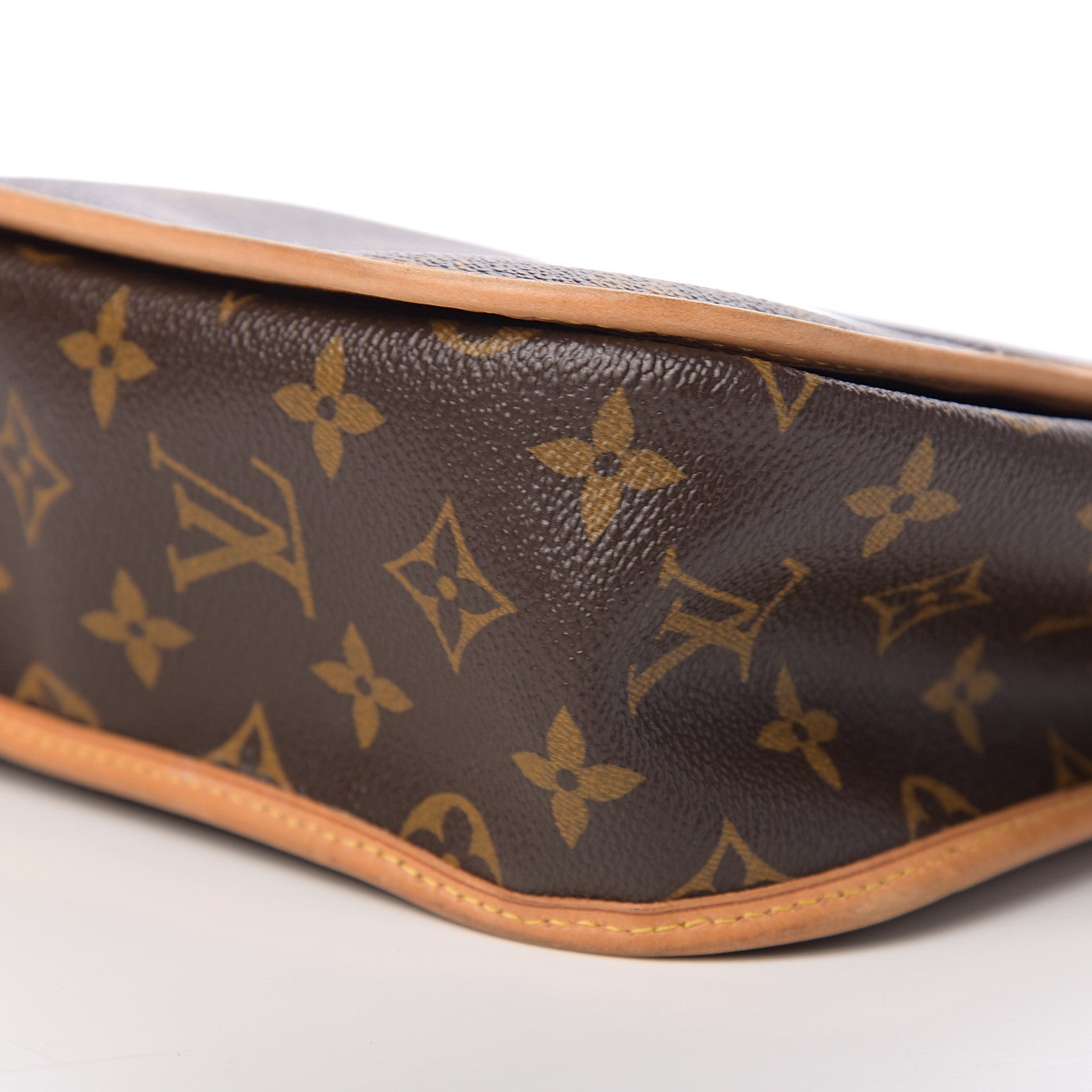 Louis Vuitton Monogram Bosphore PM Messenger 8 of 10