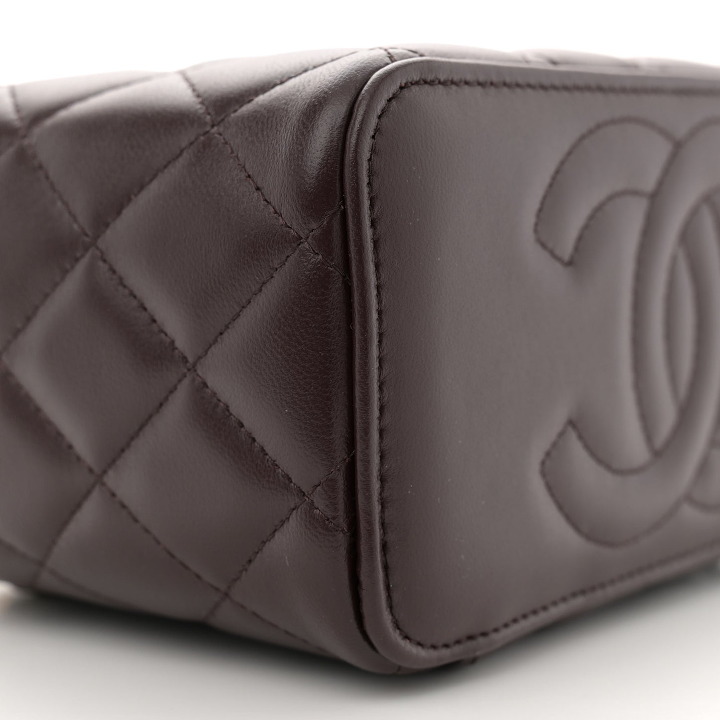 Lambskin Quilted Small Top Handle Vanity Case With Chain Dark Brown