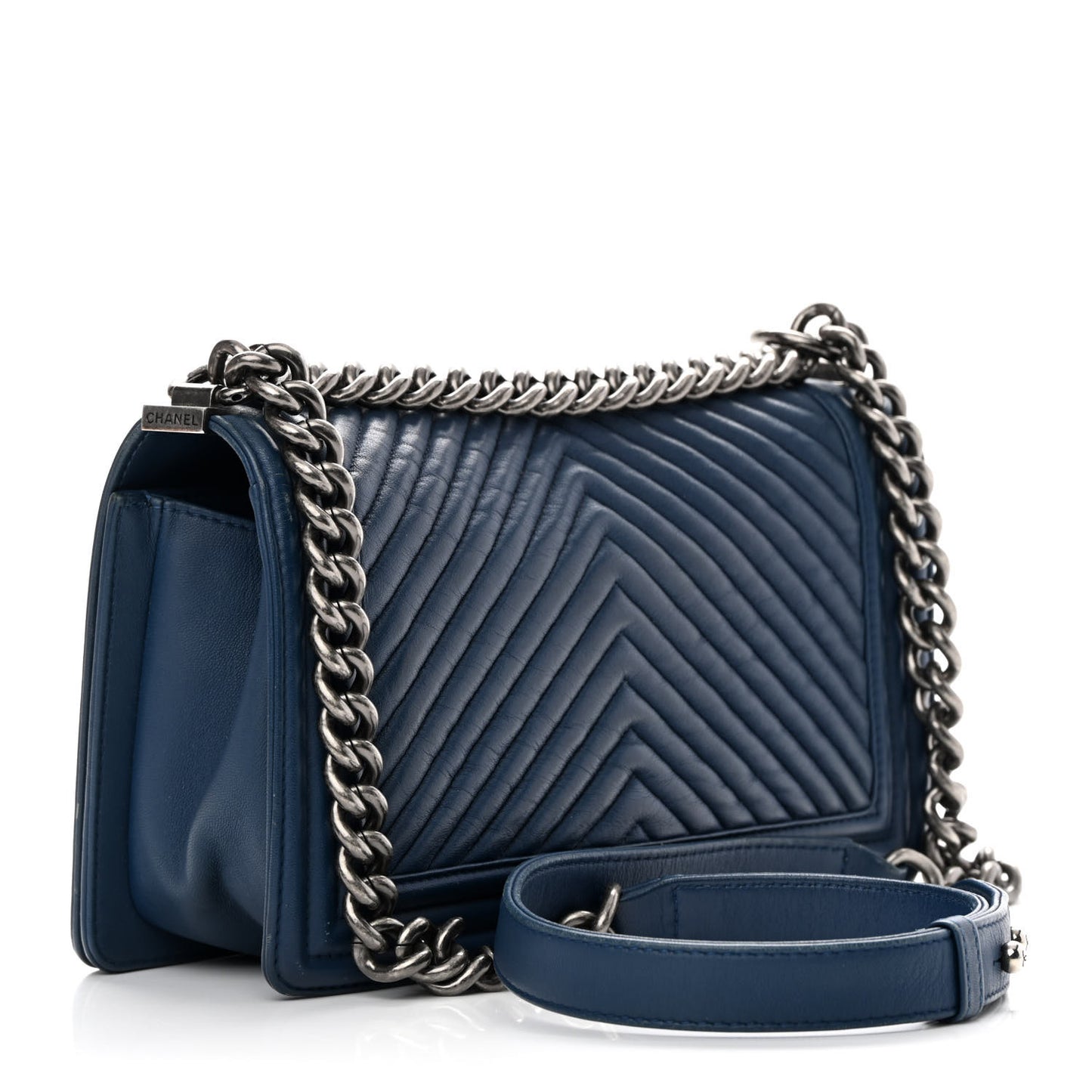 Wrinkled Lambskin Chevron Quilted Medium Boy Flap Navy