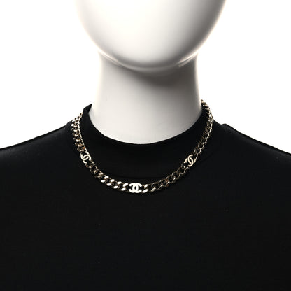 Chanel Metal Enamel Chain CC Choke Gold White 2 of 4