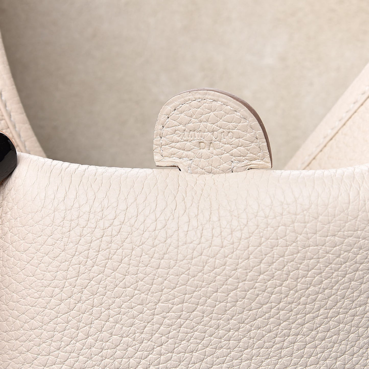 Taurillon Clemence Evelyne III PM Craie