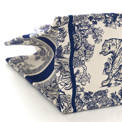 Christian Dior Canvas Embroidered Medium Dioriviera Toile De Jouy Book Tote White 9 of 11