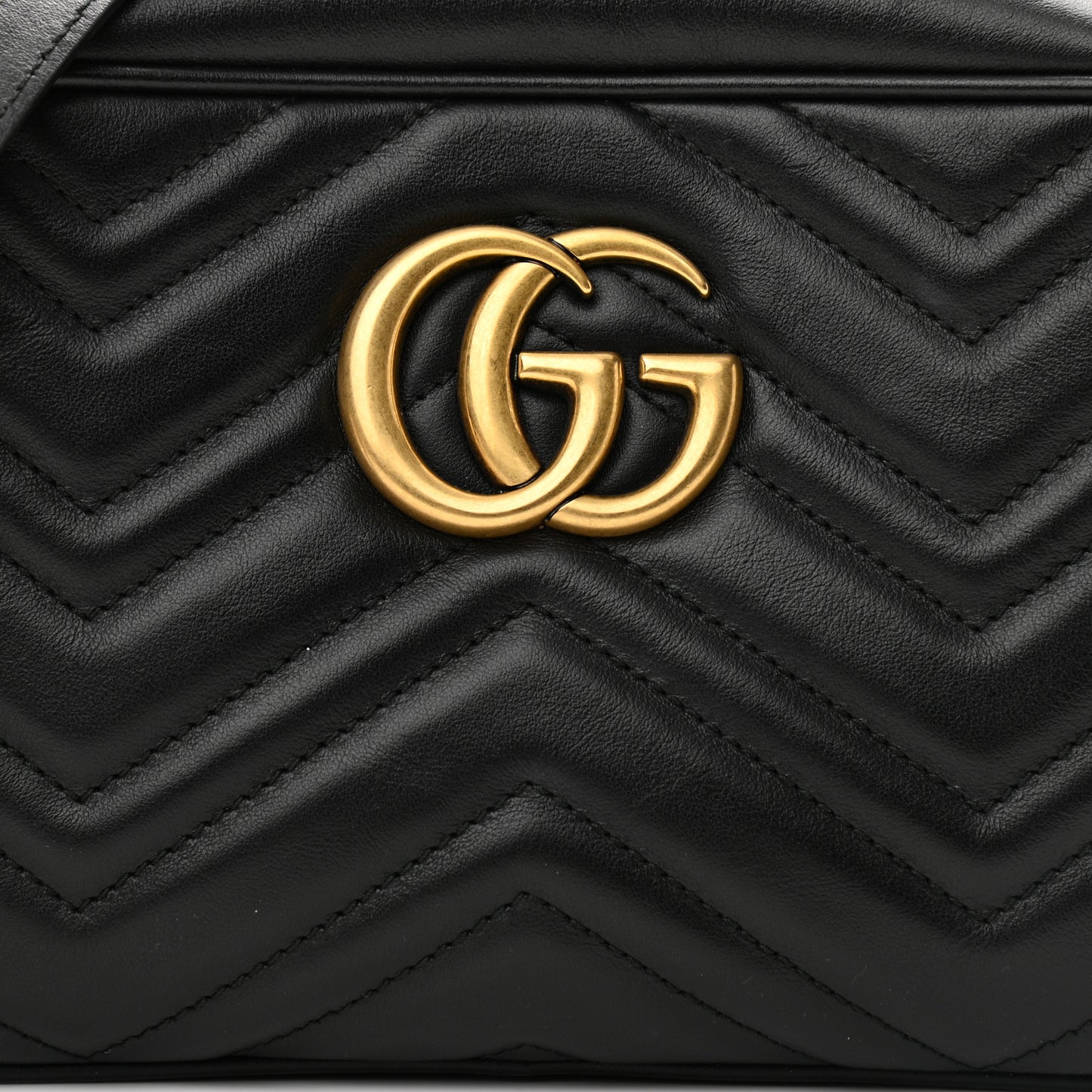Calfskin Matelasse Small GG Marmont Chain Shoulder Bag Black