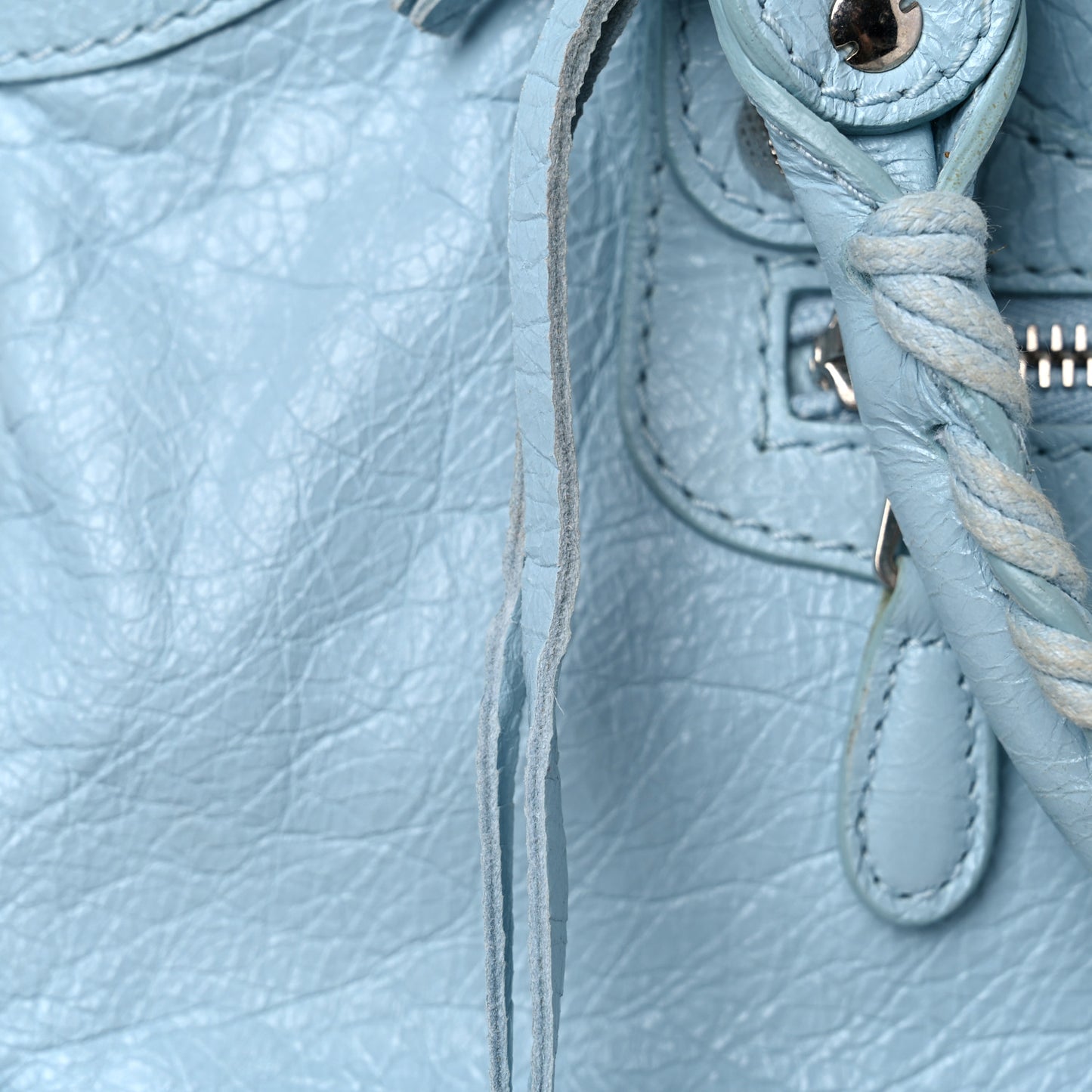Agneau Giant 12 Silver Hardware Velo Bleu Dragee