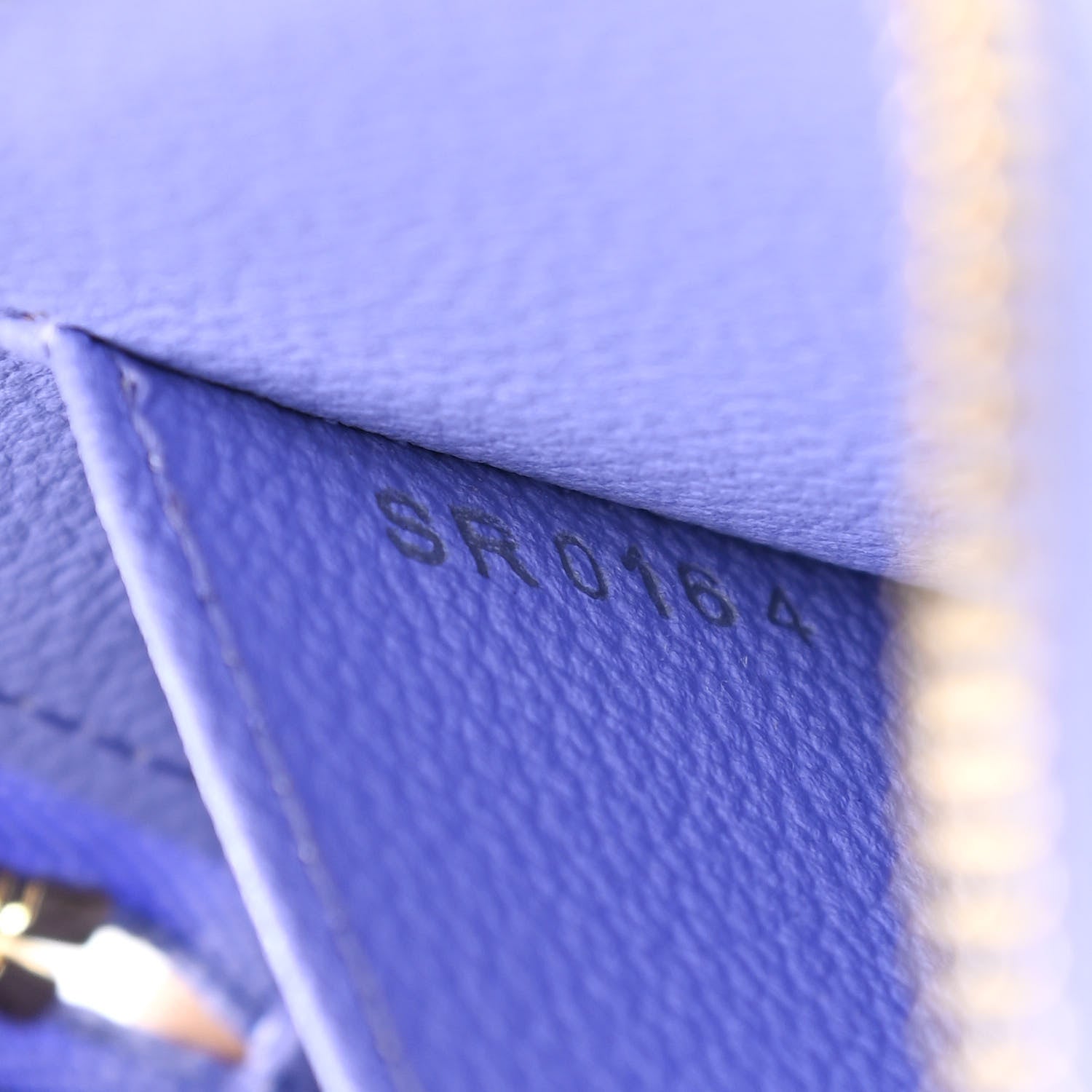 Louis Vuitton Vernis Cosmetic Pouch Lilac 7 of 10