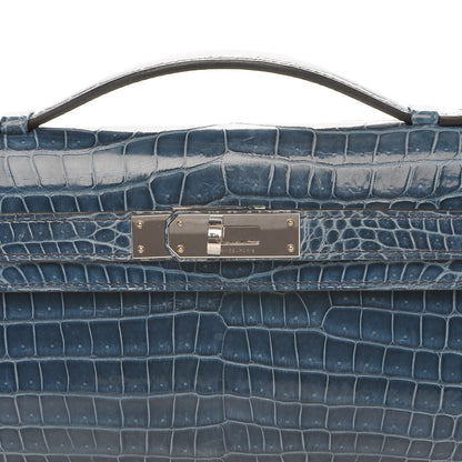 Hermes Shiny Niloticus Crocodile Kelly Cut Pochette Blue Jean 13 of 38