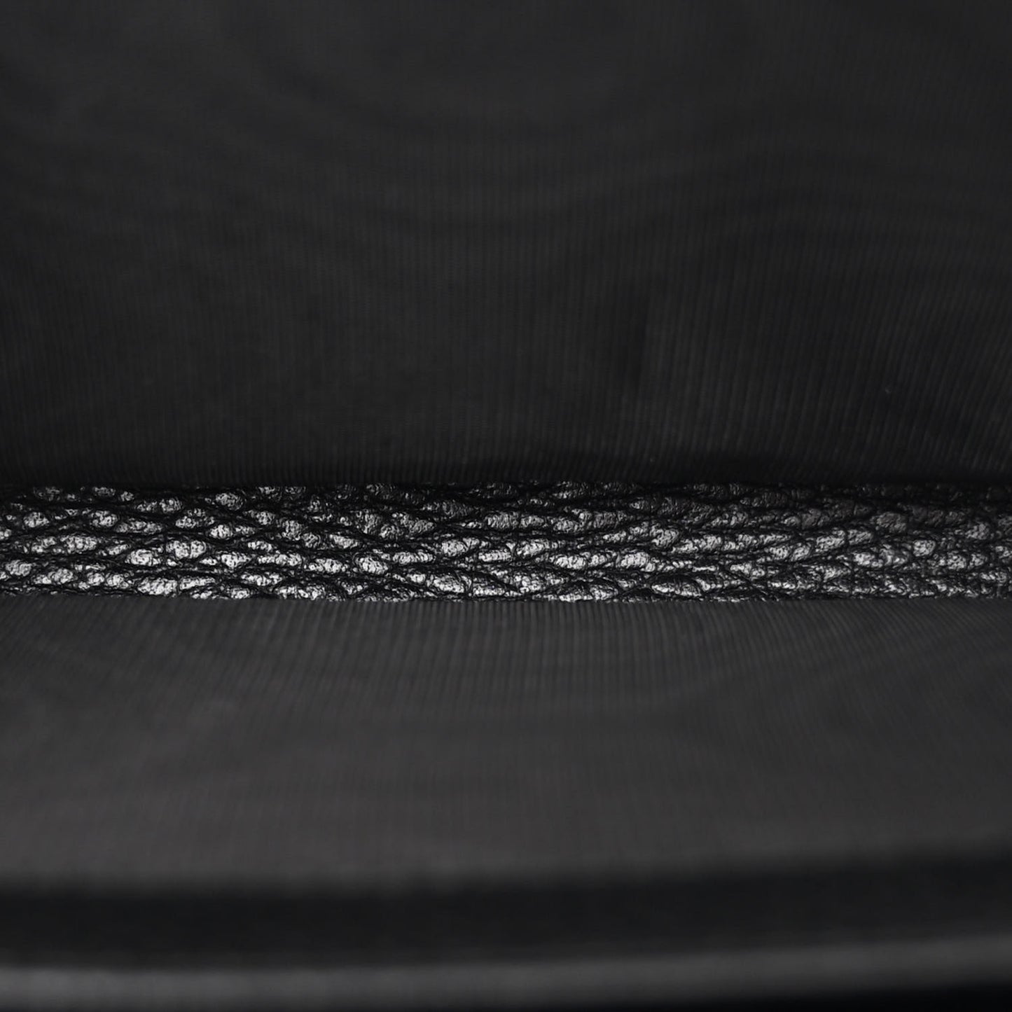 Calfskin Mini Dionysus Chain Wallet Black
