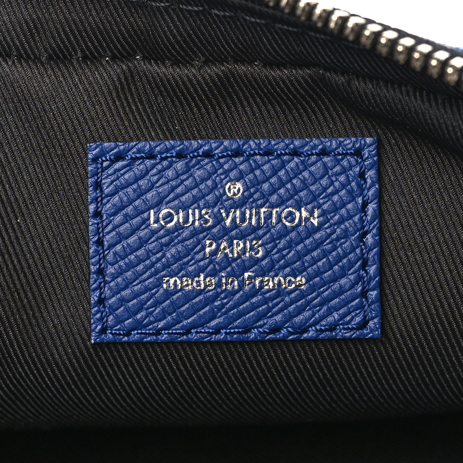 Louis Vuitton Taigarama Trio Messenger Cobalt 7 of 9