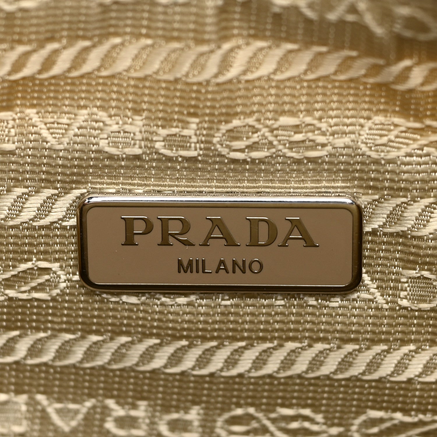 Prada Nylon Re-Edition 2005 Shoulder Bag Deserto 5 of 22