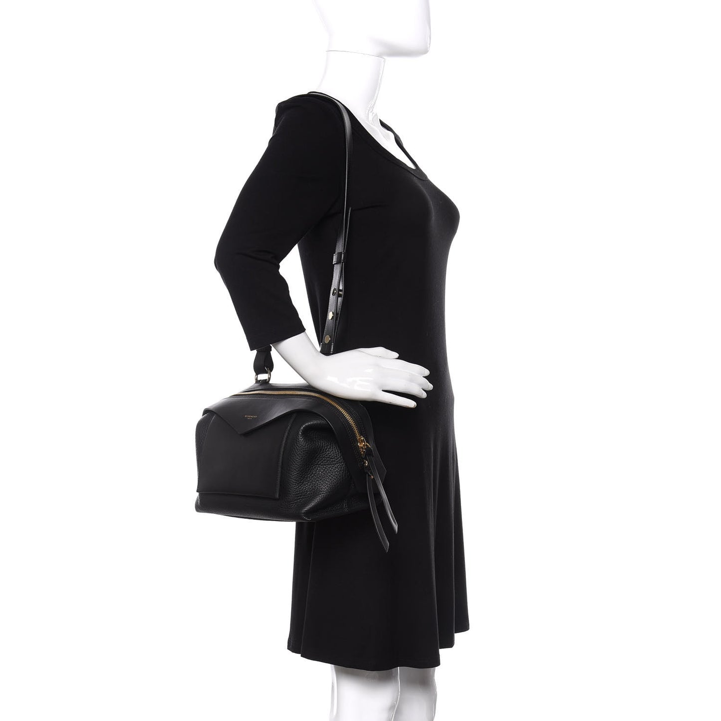 Calfskin Small Sway Black