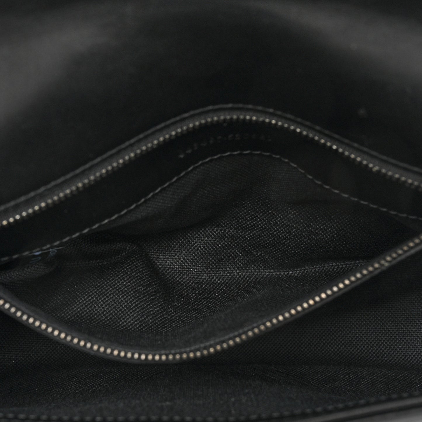 Calfskin Matelasse Monochrome Small GG Marmont Shoulder Bag Black